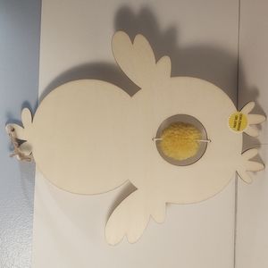 DIY Wall Decor Chick